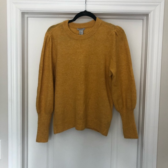 2/$50 ✨ H&M Puffy Sleeve Knit Sweater - Picture 2 of 5